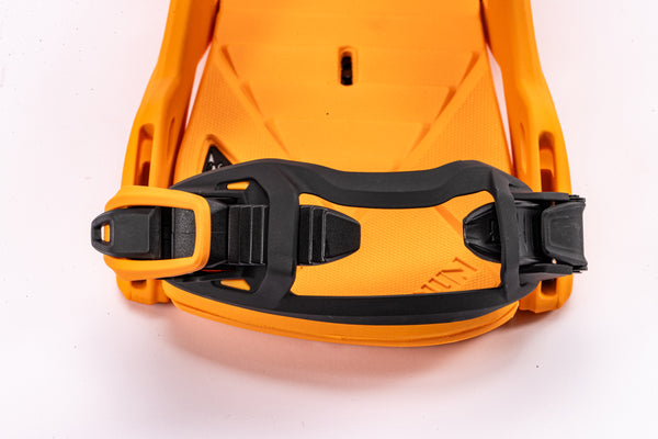 2027 TEAM BINDINGS
