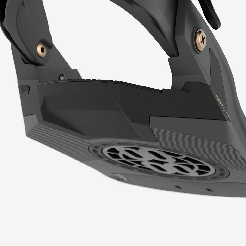 Atlas Pro Step On®